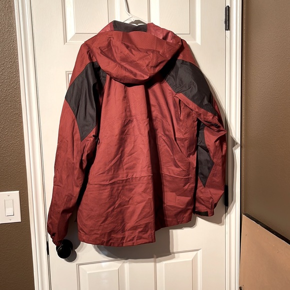 REI ski/ snowboard jacket rust color medium - Picture 2 of 4